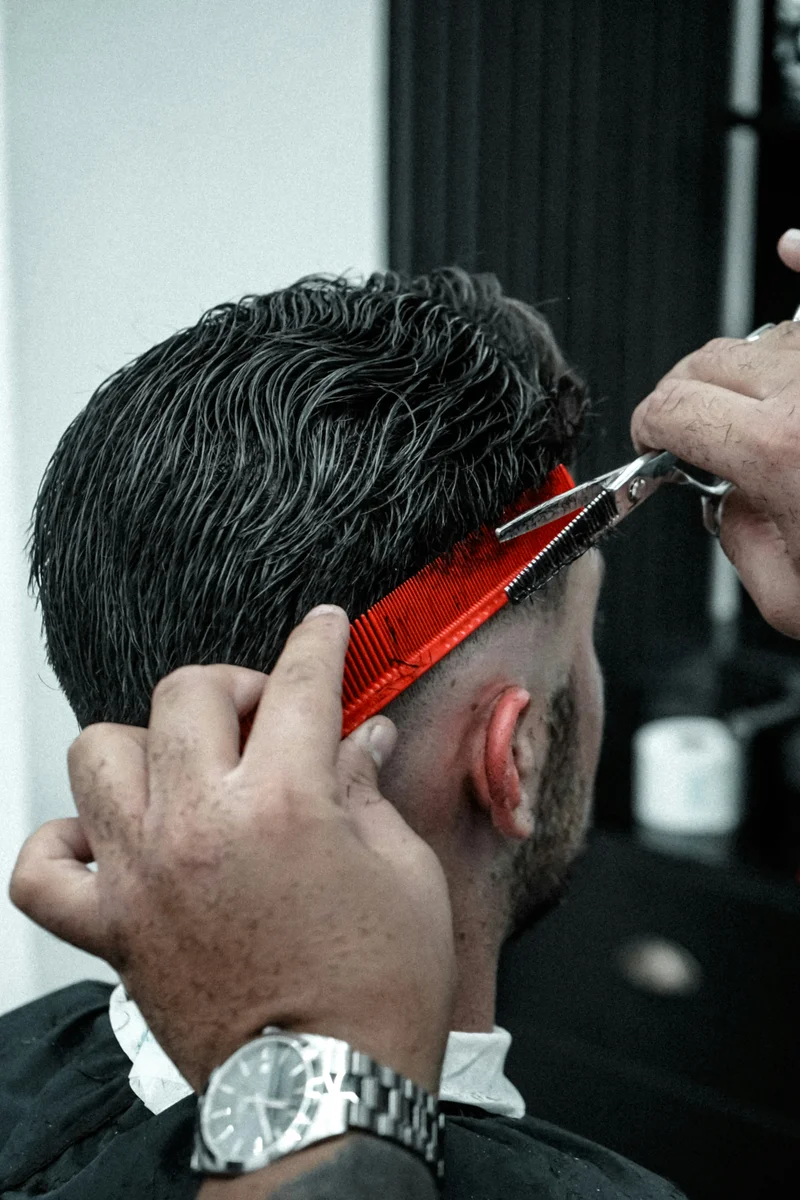 Moderner Fade-Haarschnitt bei TIMI the barber Stuttgart